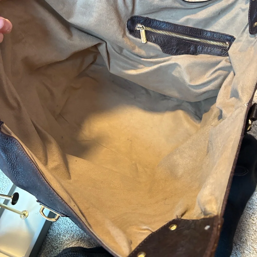 Authentic Louis Vuitton Mahina Boho In Elephant Gris - Picture 16 of 16